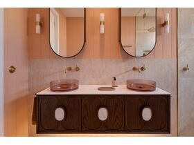 In Situ - ISSY Blossom I 1500 x 450mm Vanity Unit with Three Soft Close Doors and Internal Shelf with Handle