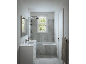 Posh Bristol (Full Bathroom)