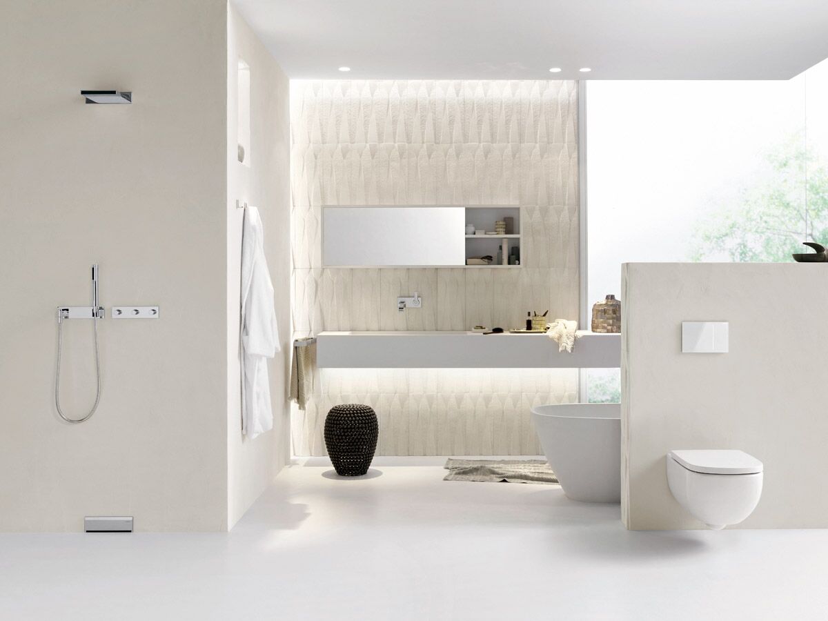Geberit Sigma 80 Electrical Dual Flush Reflective Glass