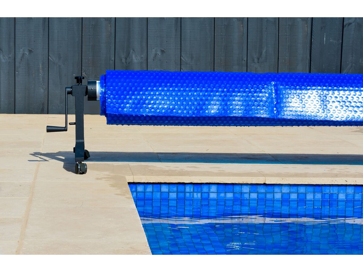 Henden Mobile Pool Roller Black