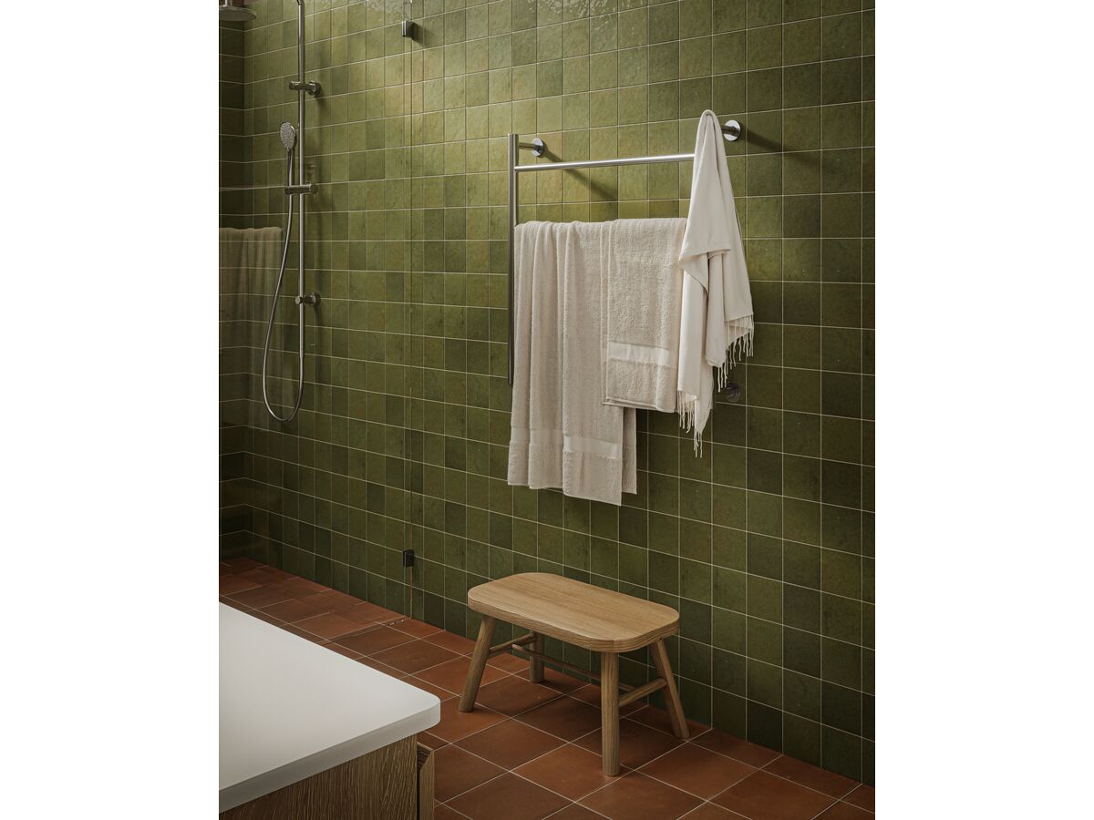 Posh Australian Bathroom (HTR)