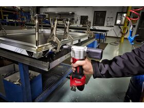Milwaukee 12 Volt Pop Rivet Tool