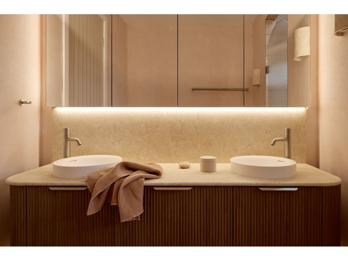 In Situ - Kado Lussi Thin Edge Round Semi Inset Basin with Solid Surface Plug and Waste 380mm