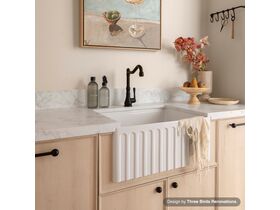 Memo Harper & Milli Voir (Three Birds Renovations)