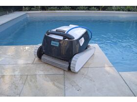 Henden H3 Robotic Pool Cleaner