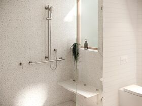 In Situ - Mizu Commercial Bathroom - Shower - Brushed Nickel