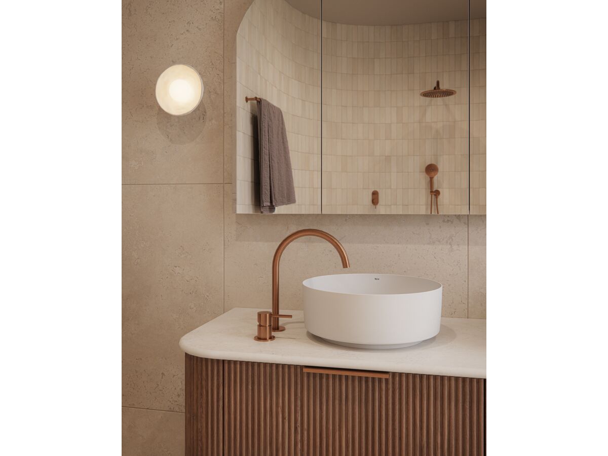 In Situ - Mizu Drift Medium Height Hob Mixer Set Brushed Bronze - Bathroom Scene
