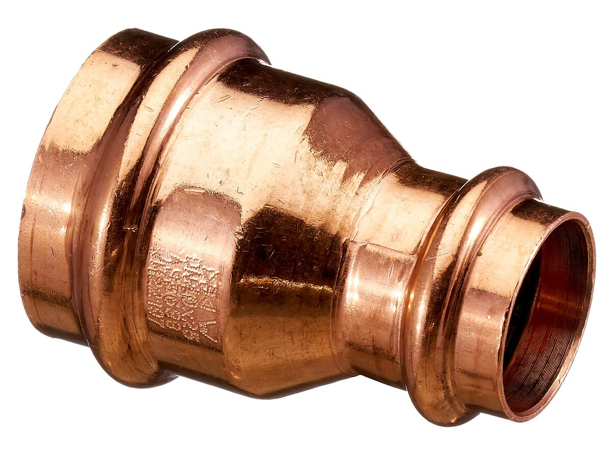 >B< Press Water Reducing Coupling 40mm x 25mm