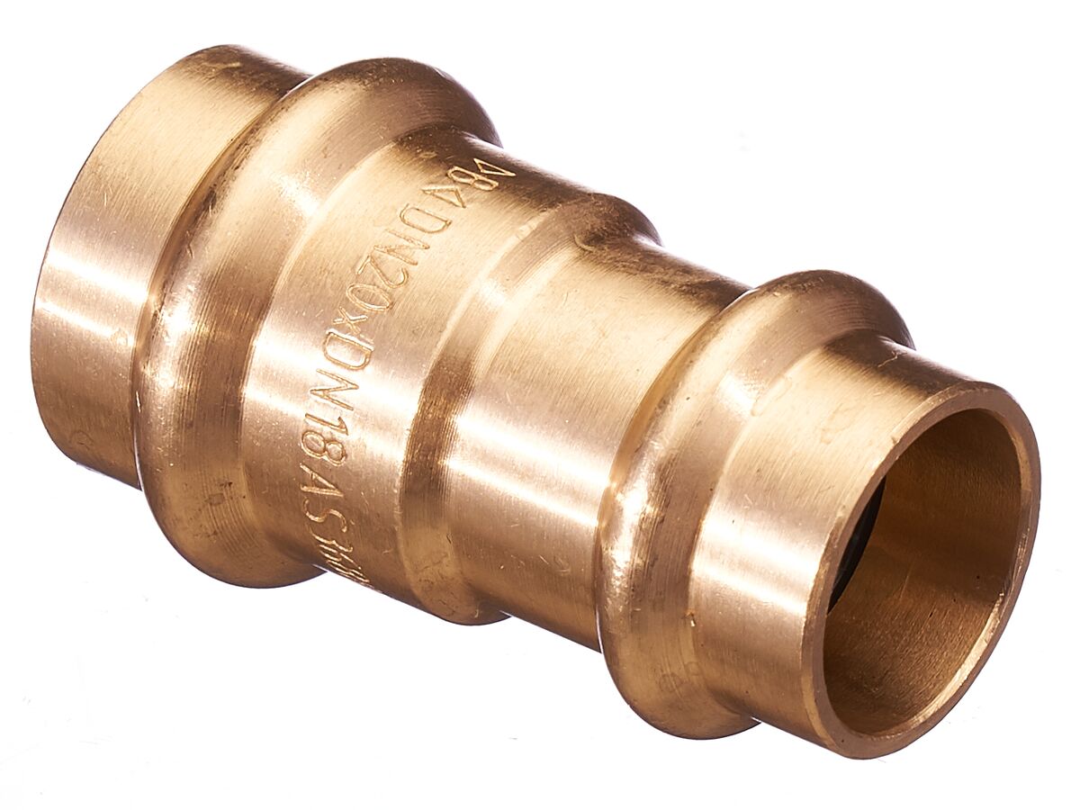 >B< Press Water Reducing Coupling 20mm x 18mm
