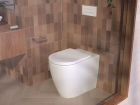 In Situ - Caroma Forma II Back To Wall