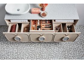 ISSY by Zuster Tray Set - Beauty Boss