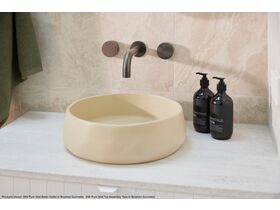 H1 R8 - Master Ensuit Kyle and Leslie_20