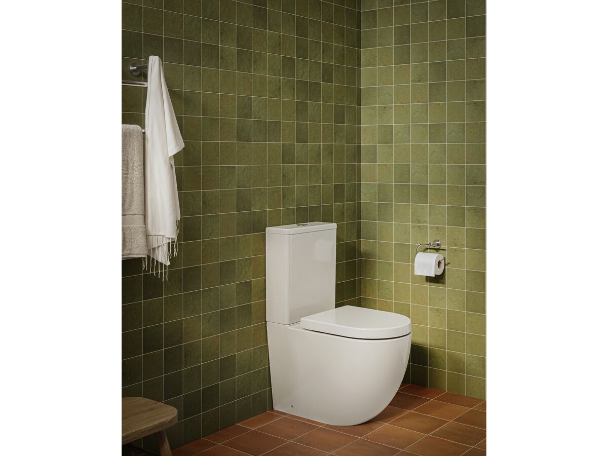 Posh Australian Bathroom (Toilet Suite)