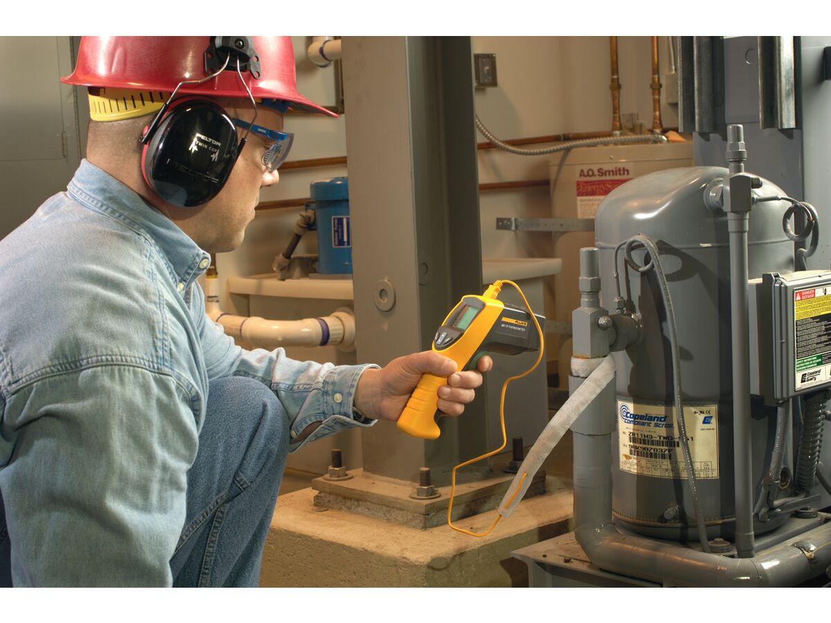 Fluke Infrared Thermometer-40+400C Fluke561