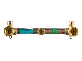 Auspex Sink Breech 200mm Centre Bottom Entry