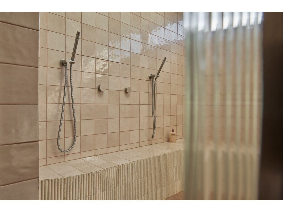 In Situ - Milli Meld Microphone Handshower with Water Inlet Swivel Wall Bracket Brushed Nickel (4 Star)