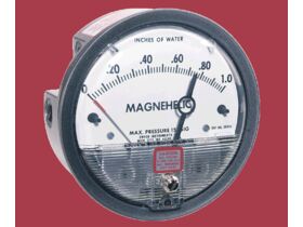 Dwyer Magnehelic Gauge