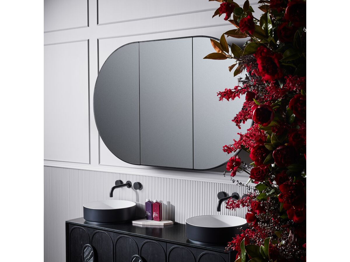 ISSY Halo 1500 x 930mm Rounded Triple Mirror with Shaving from