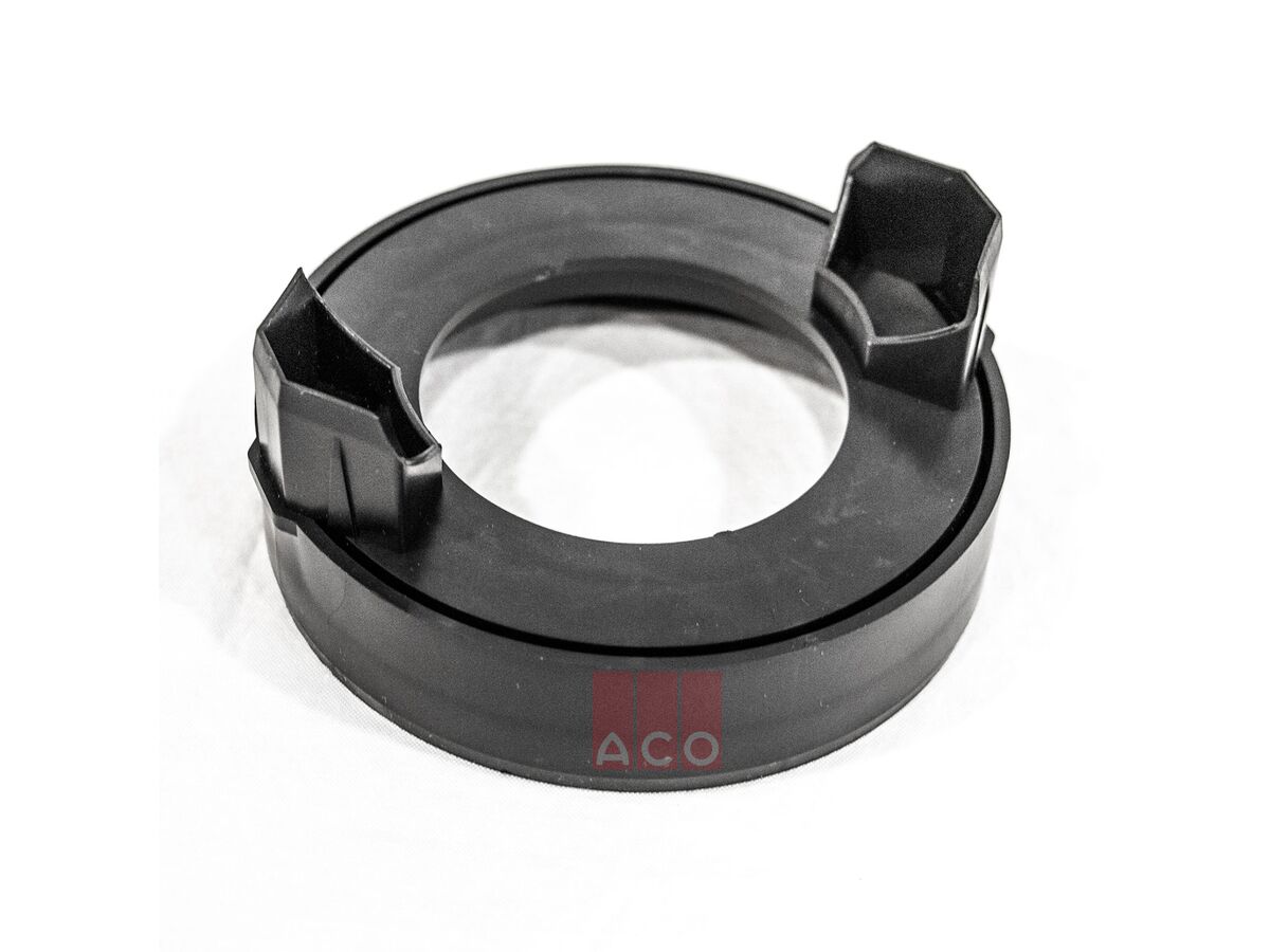 reece ACO Hexaline Bottom Outlet Adaptor
