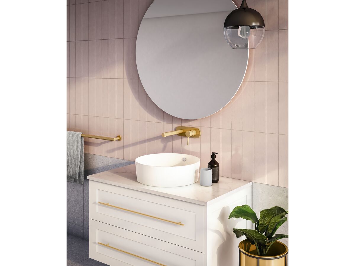 Mizu / Kado / American Standard Bathroom Setting