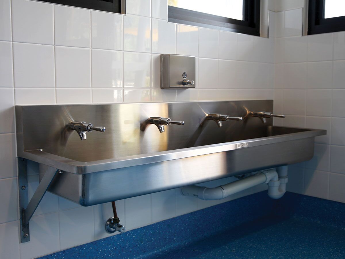 Britex Trough PWD with Wall Brackets