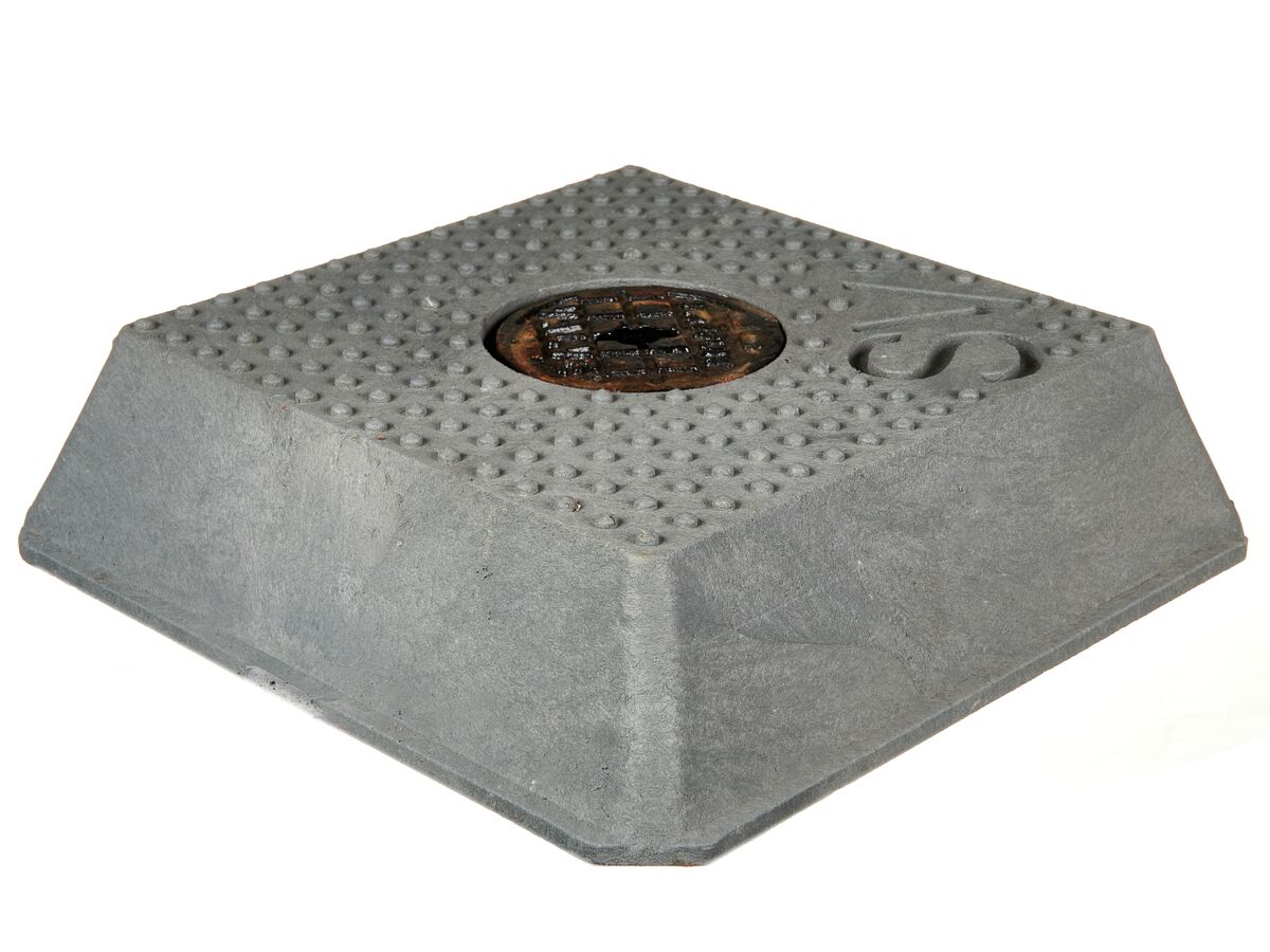 Valve Box/Solenoid Valve Lid Plastic Grey Square from Reece