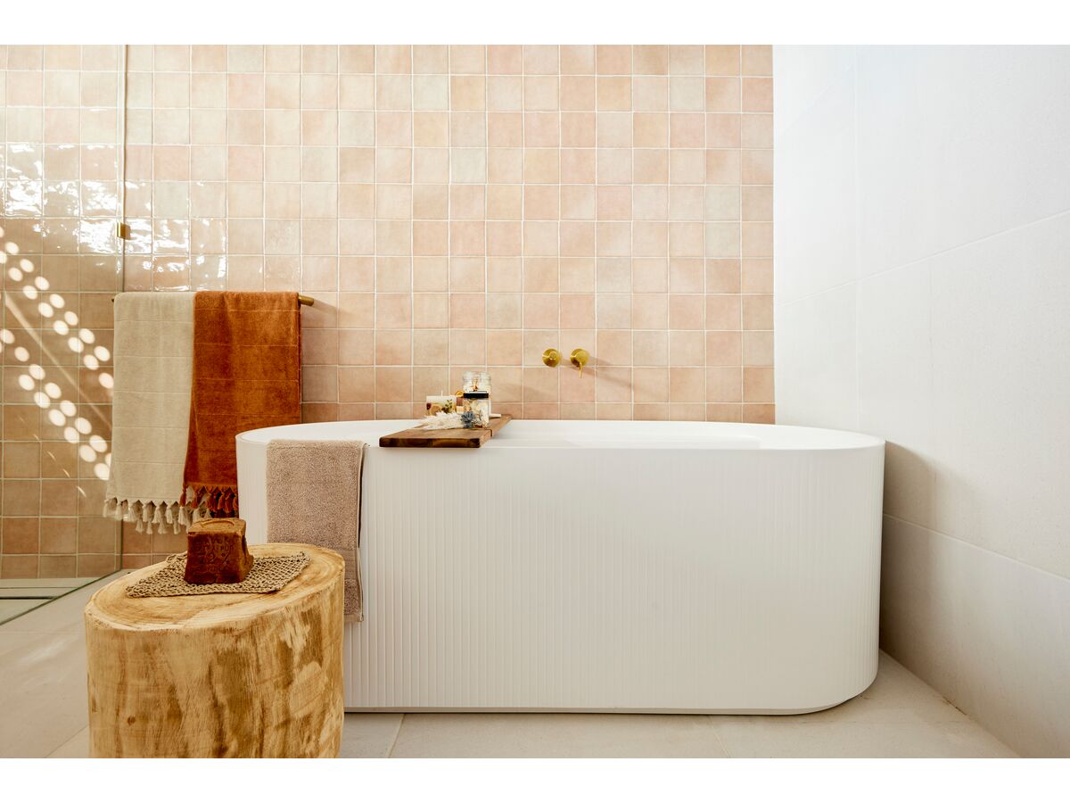 LAUFEN Sonar Freestanding Bath with Overflow and Plug & Waste 1600 x