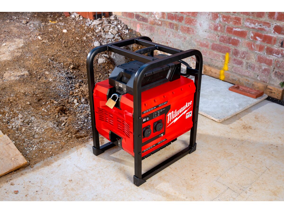 Milwaukee MX FUEL Power Supply