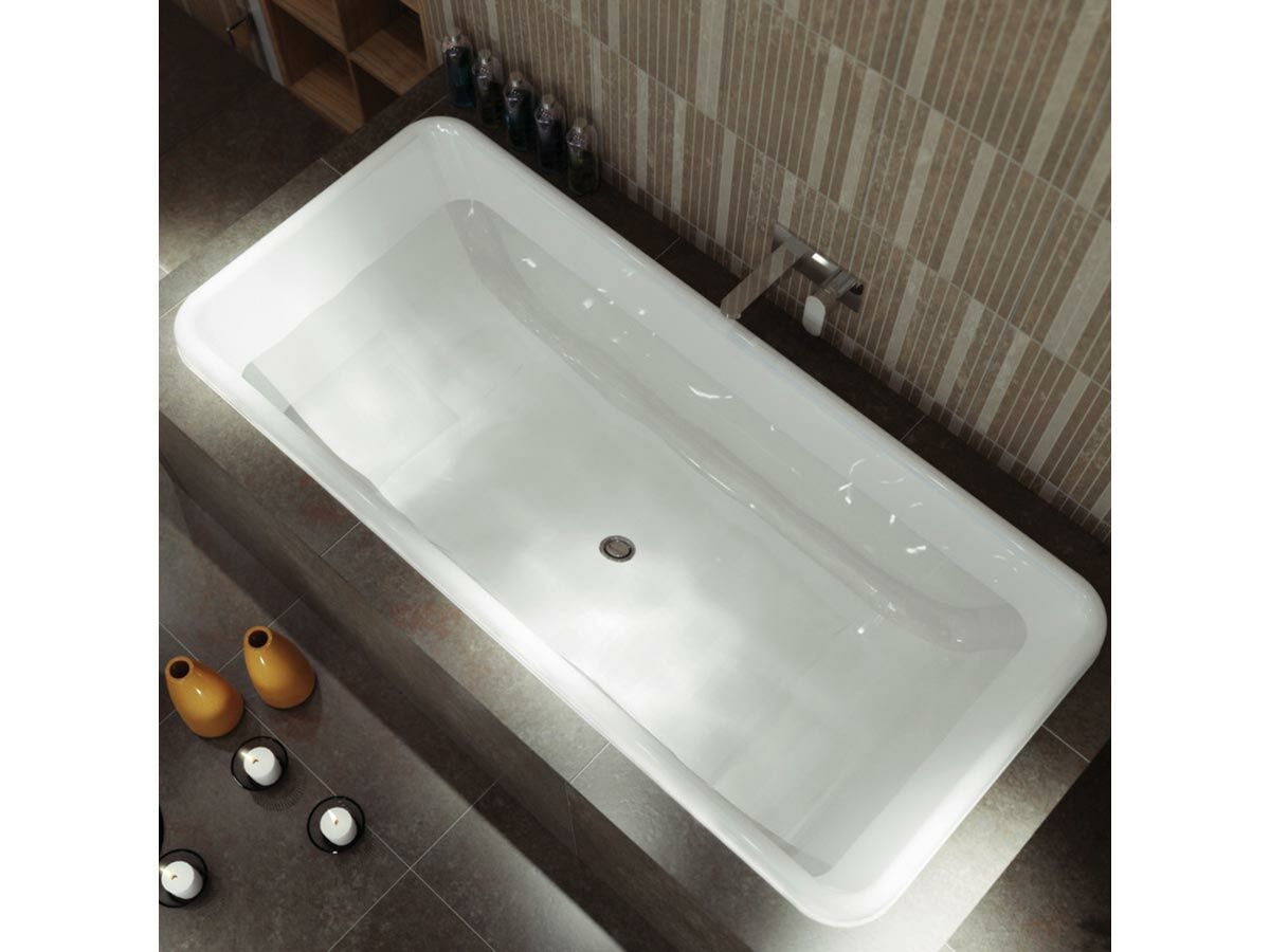 Caroma Cube 1700 Island Bath White