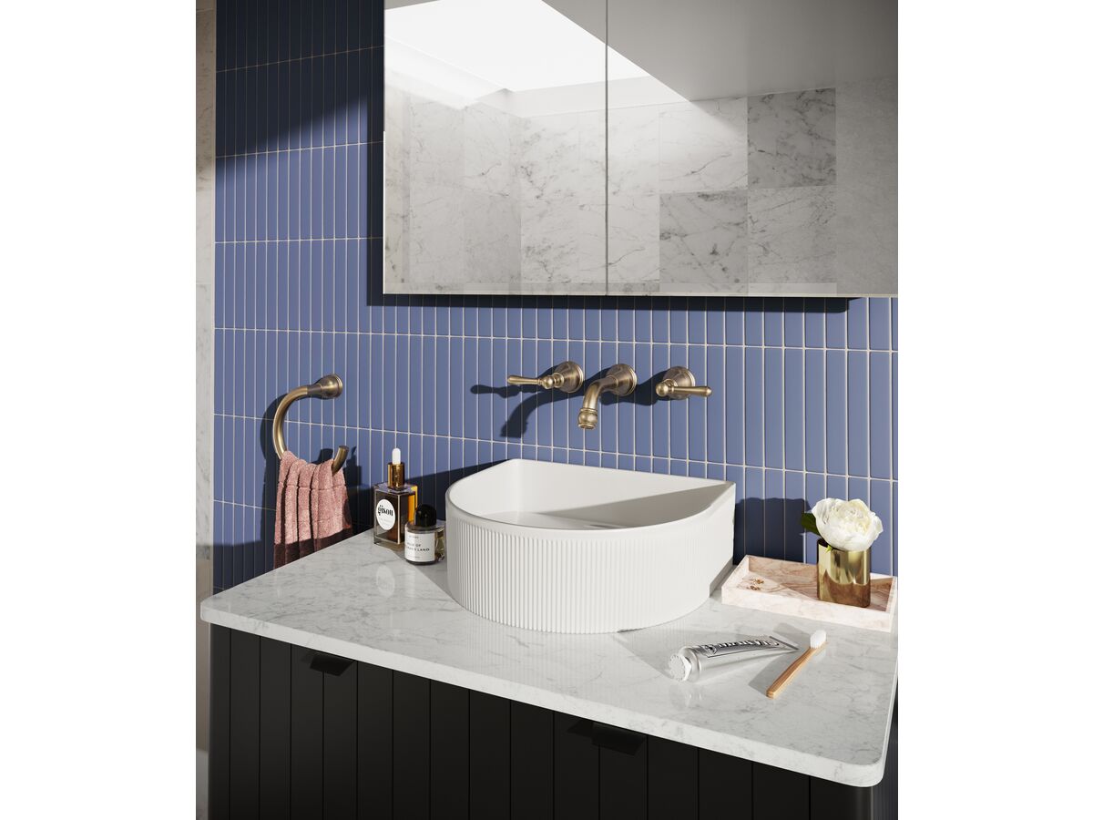 Milli Voir Wall Basin Set 150mm Lever Brushed Gold (4 Star)