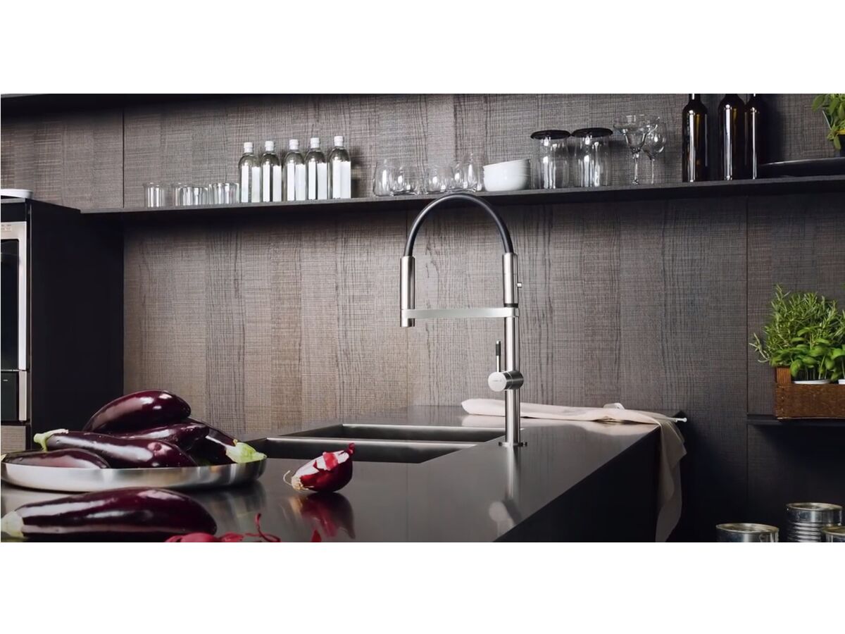 Nobili Move Pull Down Sink Mixer Chrome with Black Hose (6 Star) from Reece