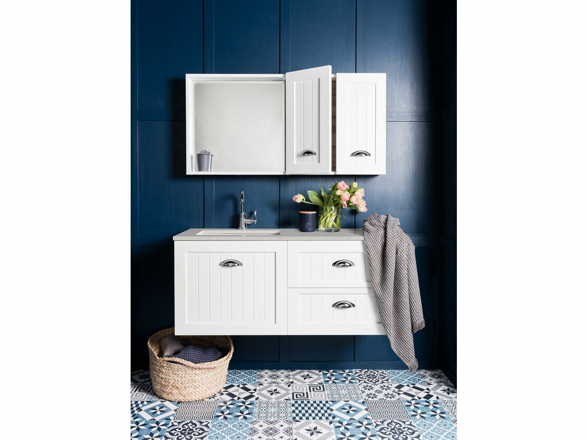 kado lux round mirrored shaving cabinet