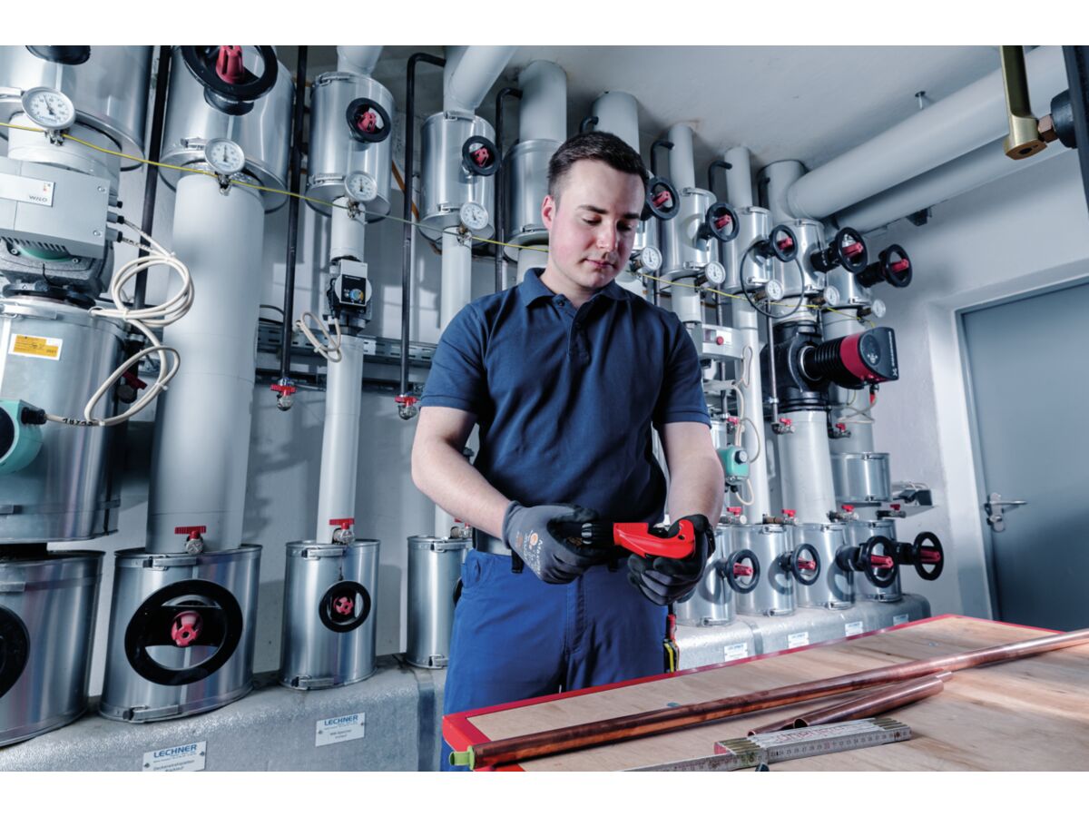 Rothenberger No.35 Tube Cutter 635mm from Reece