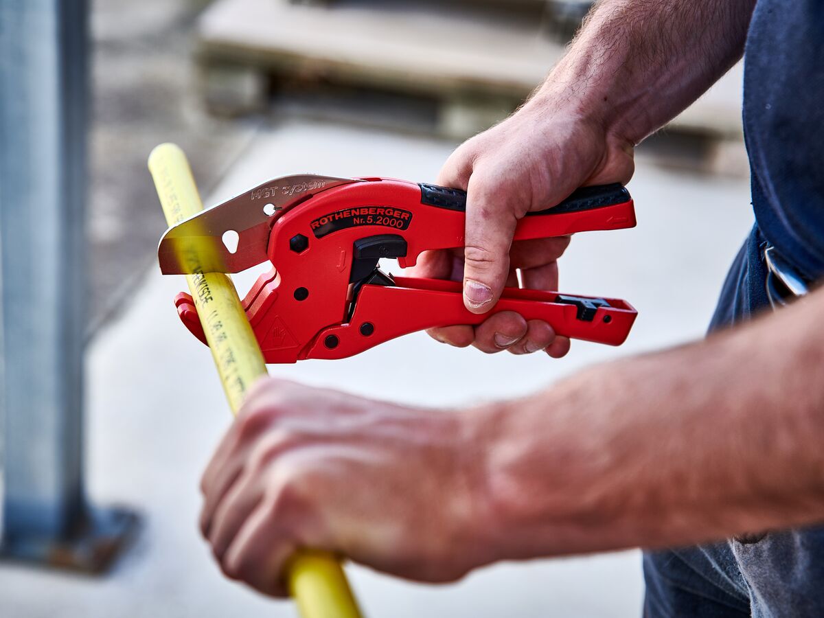 Rothenberger Rocut Plastic Pipe Shears 42mm from Reece