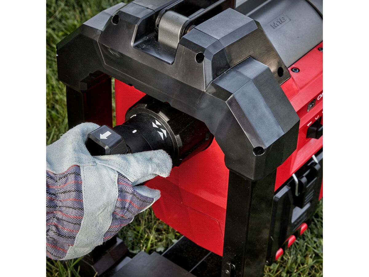 Milwaukee M18 Sectional Sewer Machine