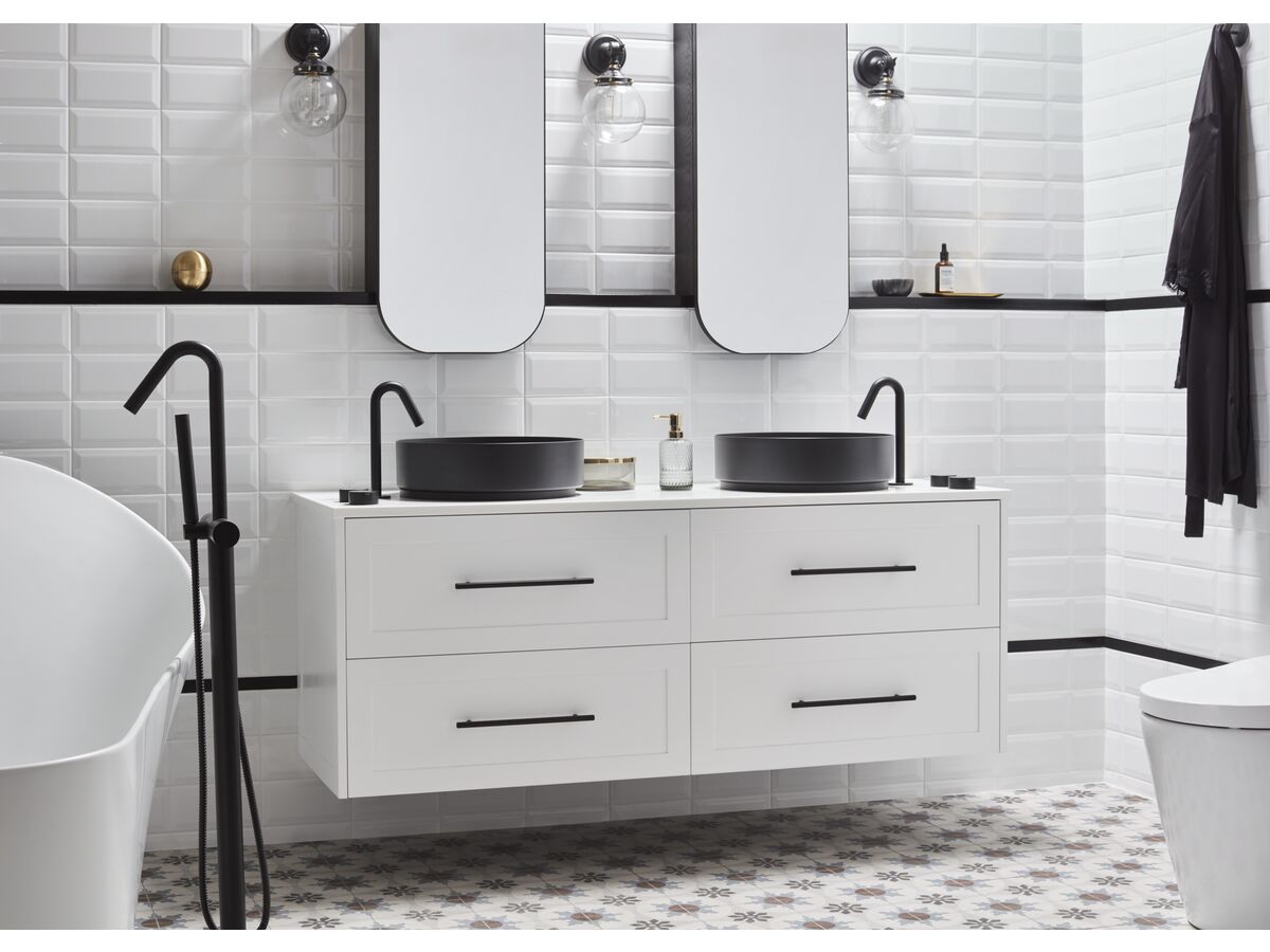 Laufen Palomba Solid Surface Freestanding Bath Overflow 1800 White