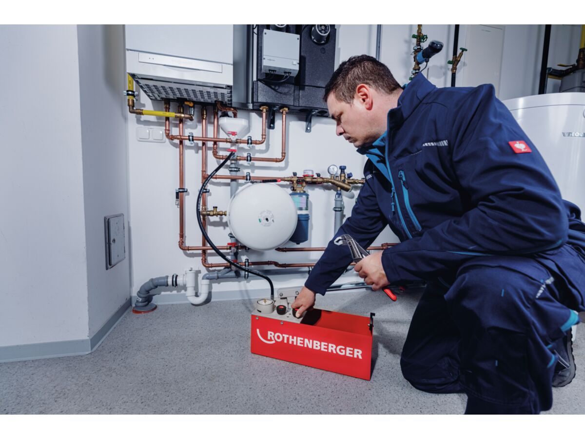 Rothenberger RP50 Pressure Test Pump/Bucket from Reece