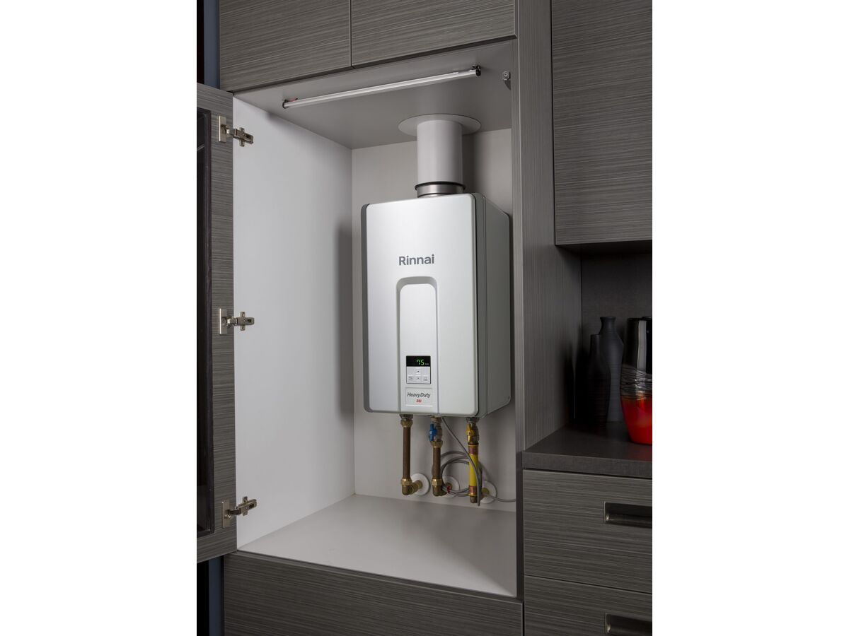 Rinnai Commercial Continuous Flow HD28 Internal