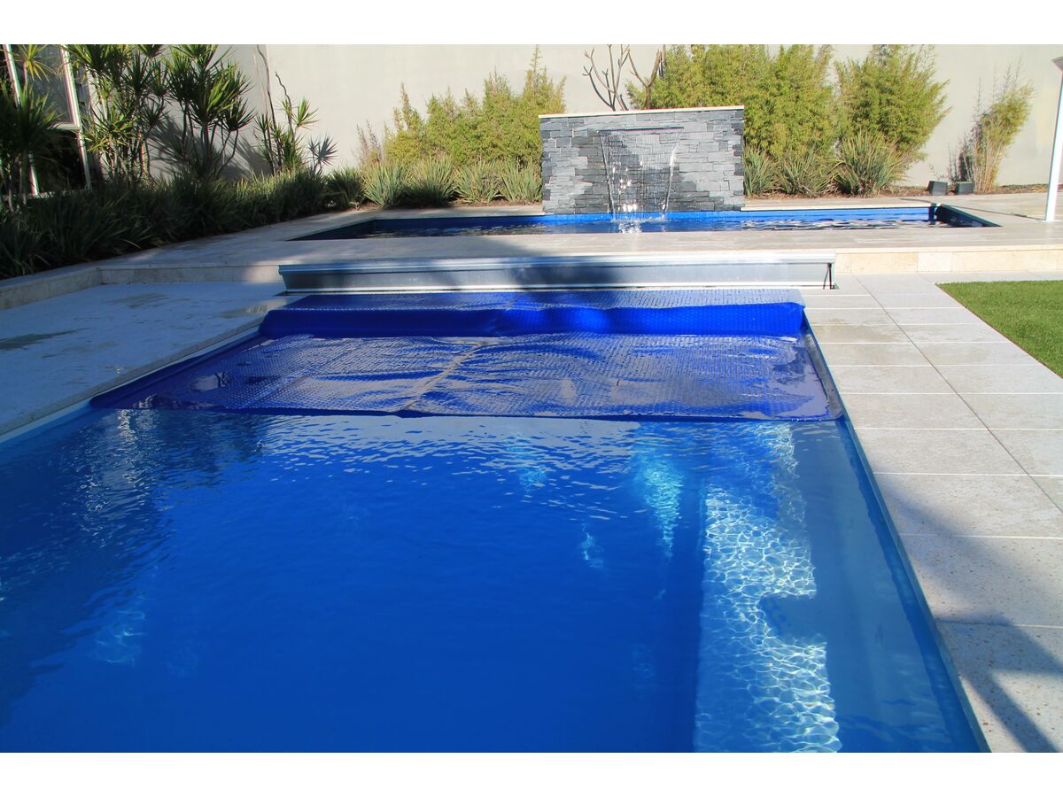 Henden InGround Cover Box 4m from Reece