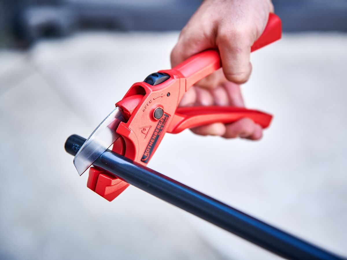 Rothenberger Rocut Plastic Pipe Shears 32mm from Reece