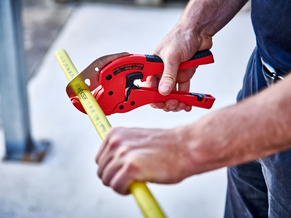 Rothenberger Rocut Plastic Pipe Shears 42mm from Reece