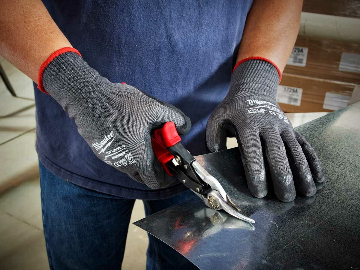 Milwaukee Cut Level 5 Gloves Medium from Reece