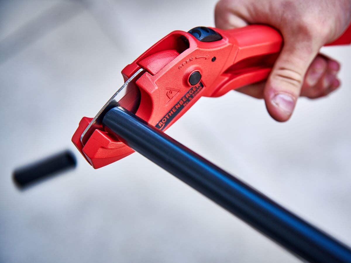 Rothenberger Rocut Plastic Pipe Shears 32mm from Reece